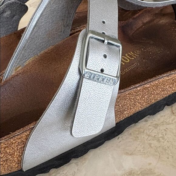 Birkenstock Gizeh Birko-Flor Sandals - Silver - Picture 13 of 14